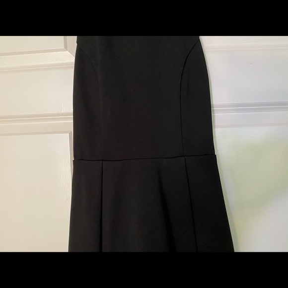 HP🎉 Lulu’s Black cutout & about skater dress LBD - Picture 7 of 16
